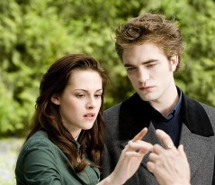 Esta fue una foto errada que "People" publicó como de "Eclipse" pero en realidad es de "New Moon"